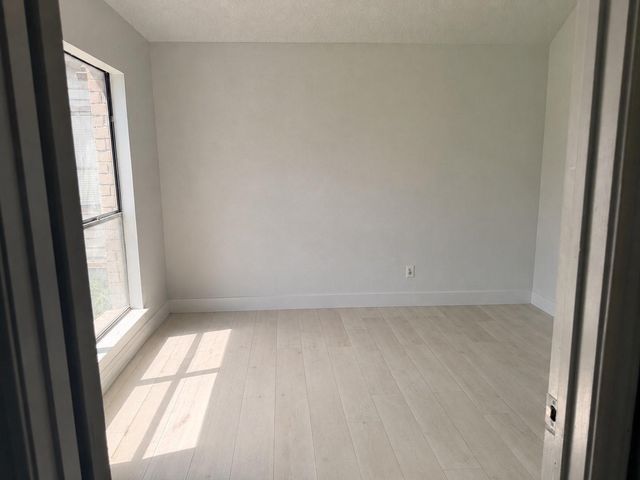8259 Sands Point Drive 168, Houston, TX 77036