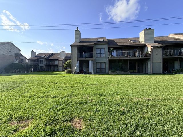 8259 Sands Point Drive 168, Houston, TX 77036