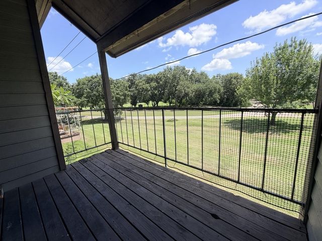 8259 Sands Point Drive 168, Houston, TX 77036