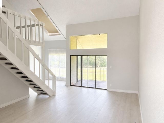 8259 Sands Point Drive 168, Houston, TX 77036