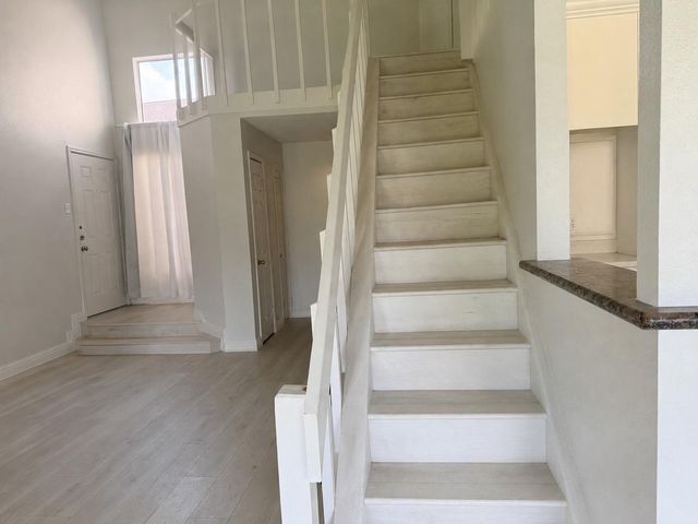 8259 Sands Point Drive 168, Houston, TX 77036
