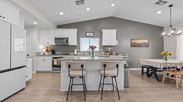 11886 Sierra Road, Victorville, CA 92392