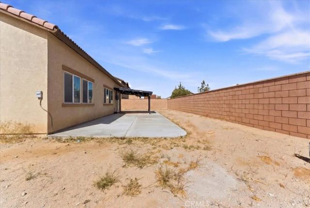11886 Sierra Road, Victorville, CA 92392