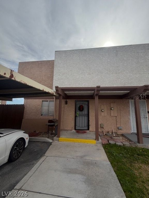 3673 Villa Knolls East Drive, Las Vegas, NV 89120