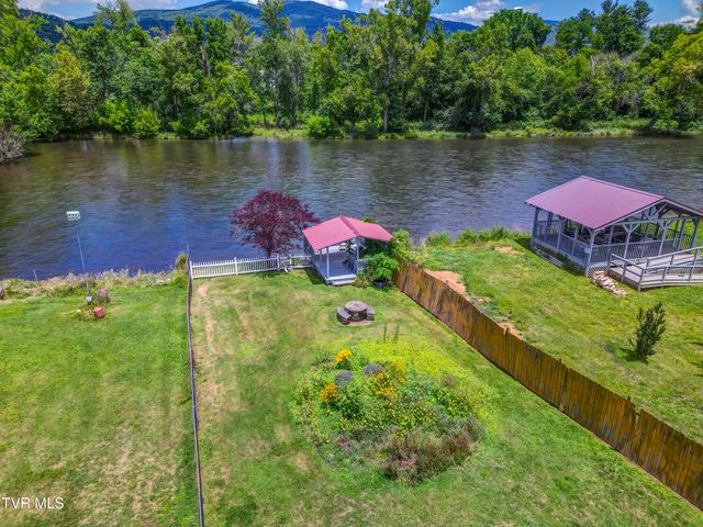 1399 Broad Street, Elizabethton, TN 37643