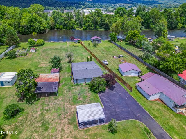 1399 Broad Street, Elizabethton, TN 37643