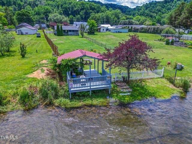 1399 Broad Street, Elizabethton, TN 37643