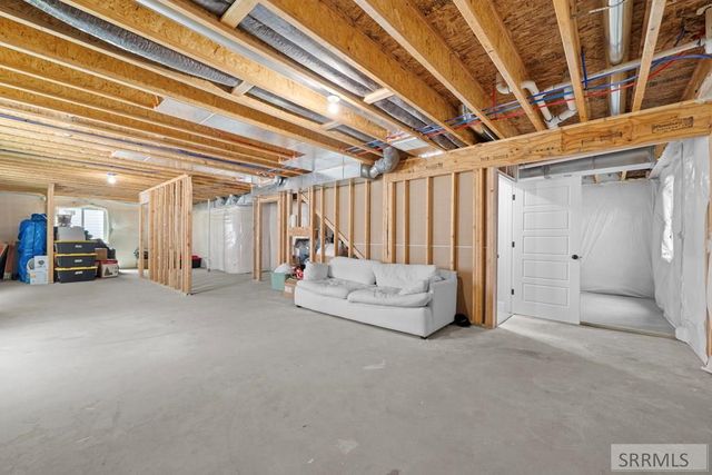 4594 Remuda Rd, Ammon, ID 83406
