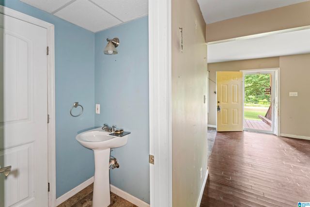 155 W CURTIS ROAD, Sylacauga, AL 35150
