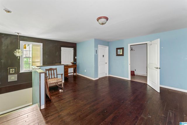 155 W CURTIS ROAD, Sylacauga, AL 35150