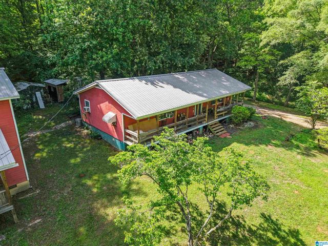 155 W CURTIS ROAD, Sylacauga, AL 35150