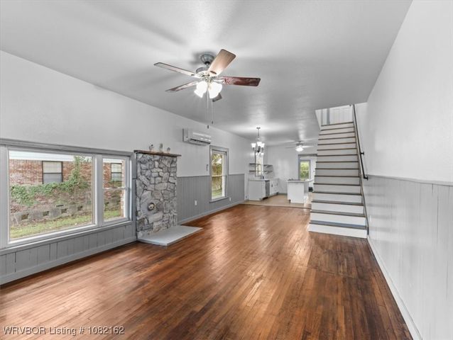 603 E Avenue B, Heavener, OK 74937