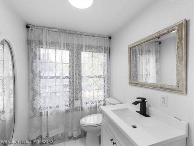 603 E Avenue B, Heavener, OK 74937