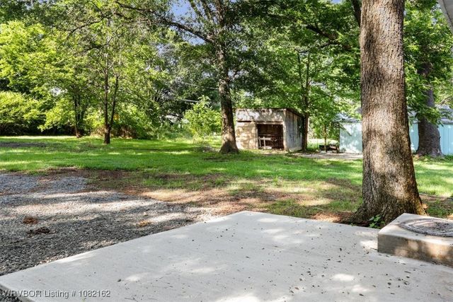 603 E Avenue B, Heavener, OK 74937