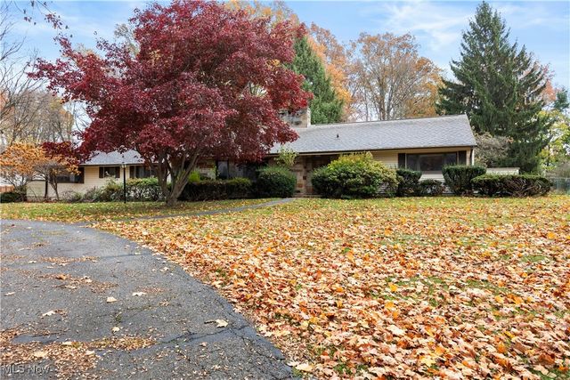 4345 Martin Drive, North Olmsted, OH 44070