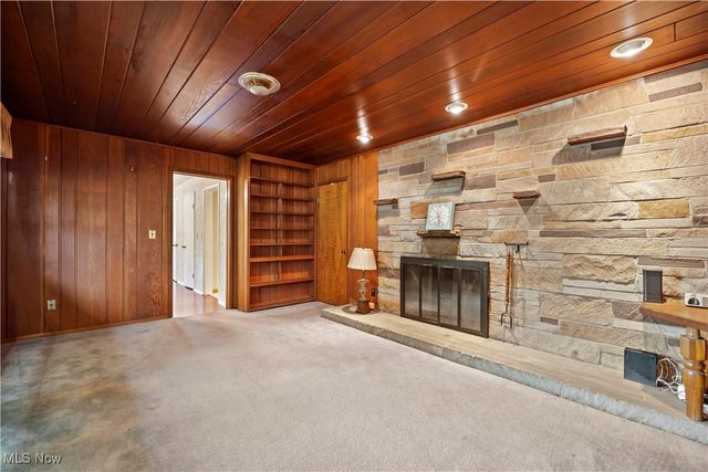 4345 Martin Drive, North Olmsted, OH 44070