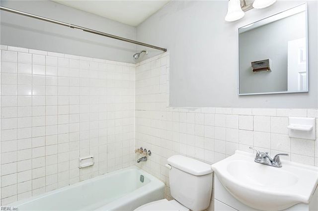 1203 Hillside Ave Apt E2, Norfolk, VA 23503