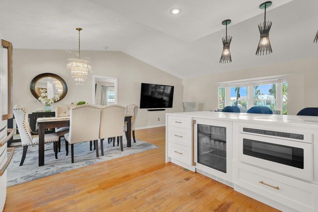 5154 Woodstone Circle E, Greenacres, FL 33463