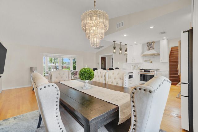 5154 Woodstone Circle E, Greenacres, FL 33463