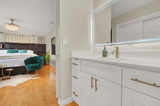 5154 Woodstone Circle E, Greenacres, FL 33463