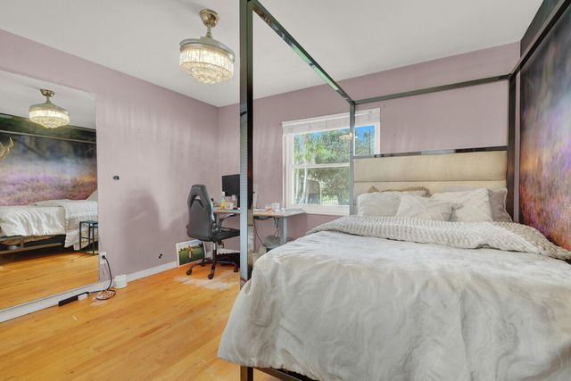 5154 Woodstone Circle E, Greenacres, FL 33463