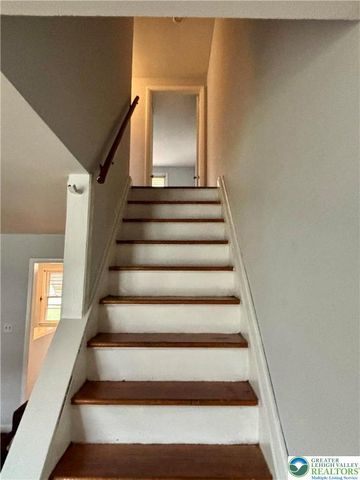 810 South 10th, Allentown City, PA 18103
