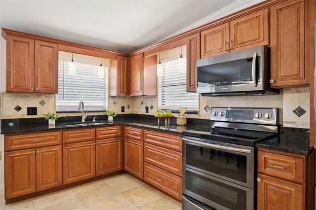 71 1ST STREET, Chuluota, FL 32766