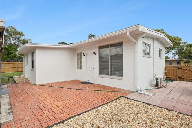 71 1ST STREET, Chuluota, FL 32766