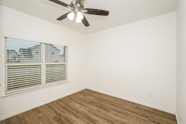 7340 Parkside Place Drive, North Richland Hills, TX 76180