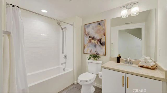 10548 Acorn Place, Los Alamitos, CA 90720