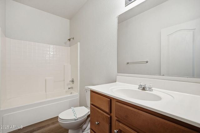 1210 E BETH Drive, Phoenix, AZ 85042