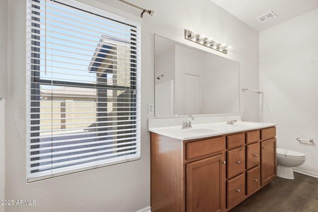 1210 E BETH Drive, Phoenix, AZ 85042