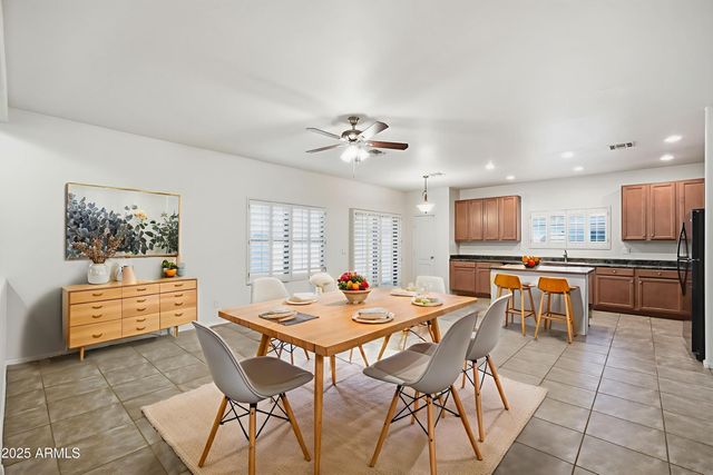 1210 E BETH Drive, Phoenix, AZ 85042