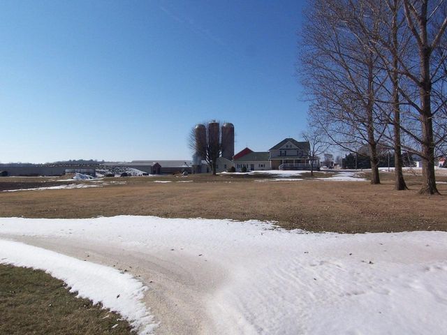 20401 SUNNY SLOPE ROAD, Reedsville, WI 54230