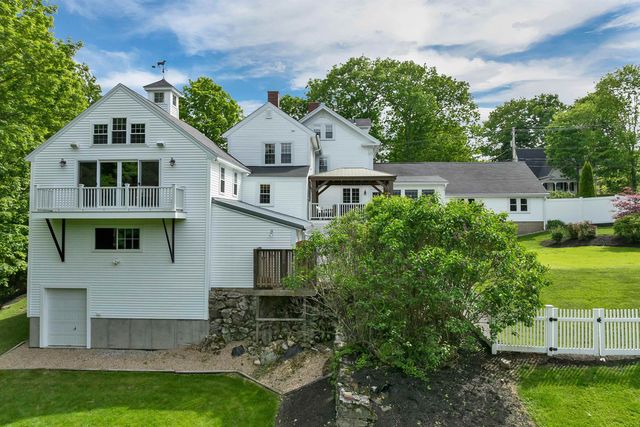 153 N Main Street, Wolfeboro, NH 03894