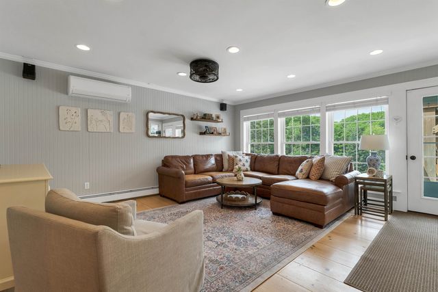 153 N Main Street, Wolfeboro, NH 03894