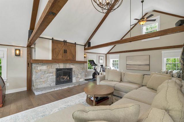 153 N Main Street, Wolfeboro, NH 03894