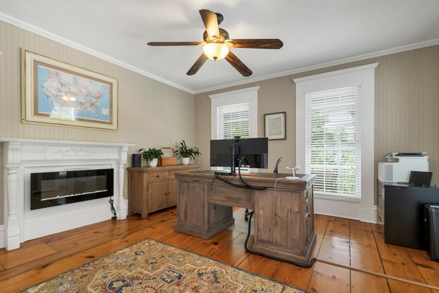 153 N Main Street, Wolfeboro, NH 03894