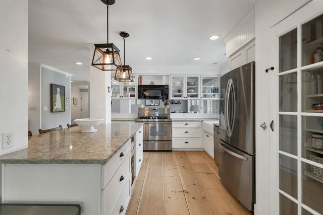 153 N Main Street, Wolfeboro, NH 03894