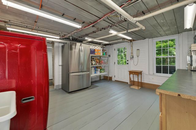 153 N Main Street, Wolfeboro, NH 03894