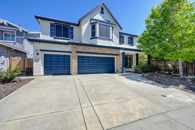 2104 Stansfield Dr, Roseville, CA 95747