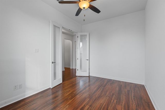 2328 Lucky LN, Leander, TX 78641