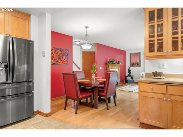 3715 Sw MARQUAM HILL Rd, Portland, OR 97239