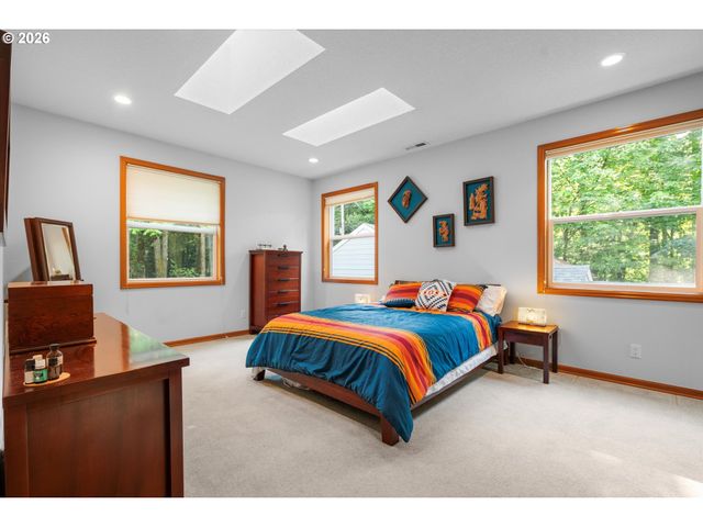 3715 Sw MARQUAM HILL Rd, Portland, OR 97239