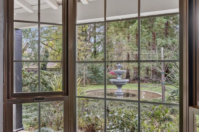 3631 Winding Creek Rd, Sacramento, CA 95864