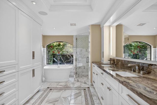 3631 Winding Creek Rd, Sacramento, CA 95864