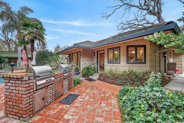 3631 Winding Creek Rd, Sacramento, CA 95864