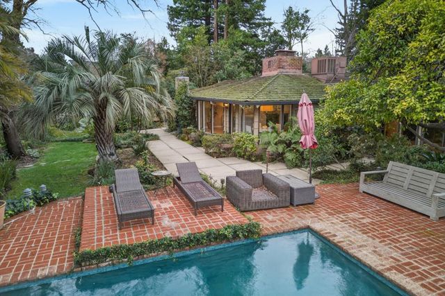 3631 Winding Creek Rd, Sacramento, CA 95864