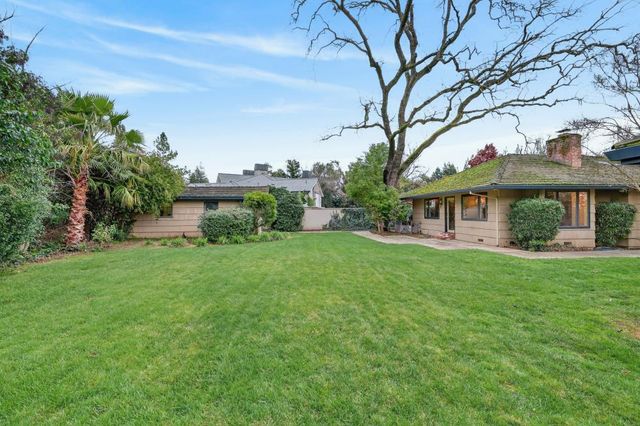 3631 Winding Creek Rd, Sacramento, CA 95864