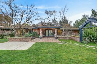 3631 Winding Creek Rd, Sacramento, CA 95864